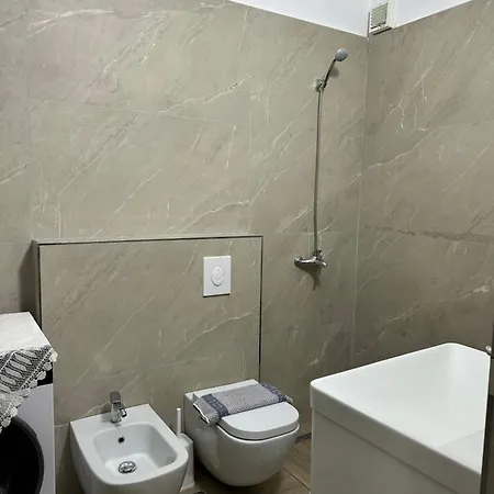 Oyster Apartment Durres
