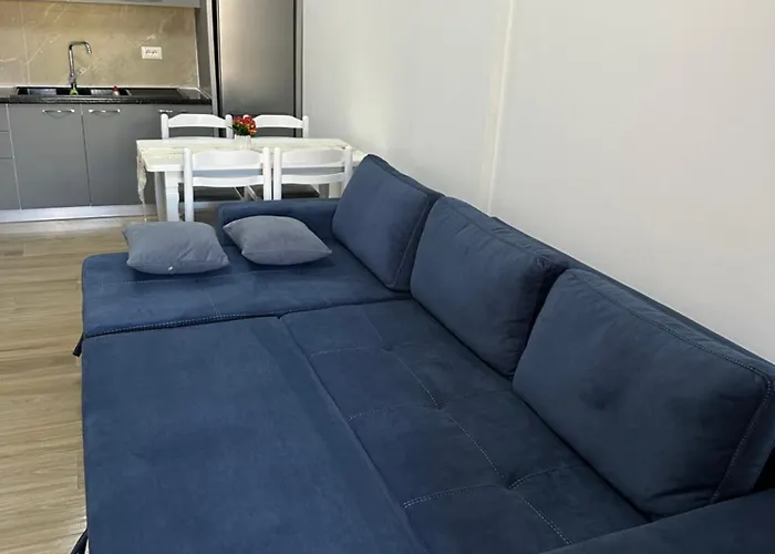 Lorik Апартаменты